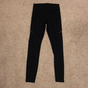 SIZE 6 LULULEMON LEGGINGS